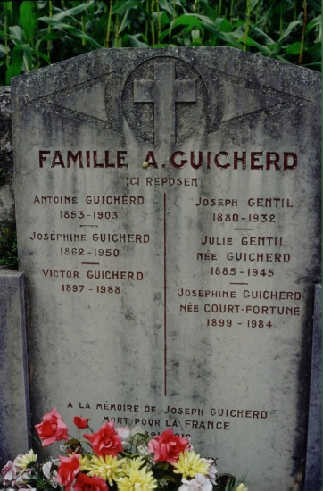 The grave of Victor and Josephine Guicherd